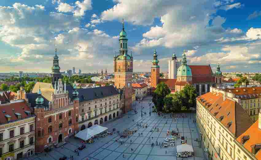 行業(yè)領(lǐng)先企業(yè)如何進(jìn)行荔波縣的SEO優(yōu)化？