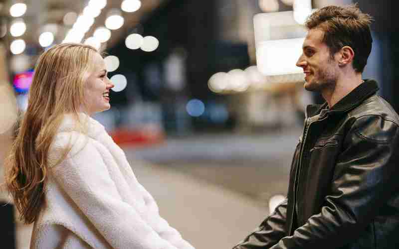 網(wǎng)站模板怎么添加后臺(tái)-h5頁面制作平臺(tái)