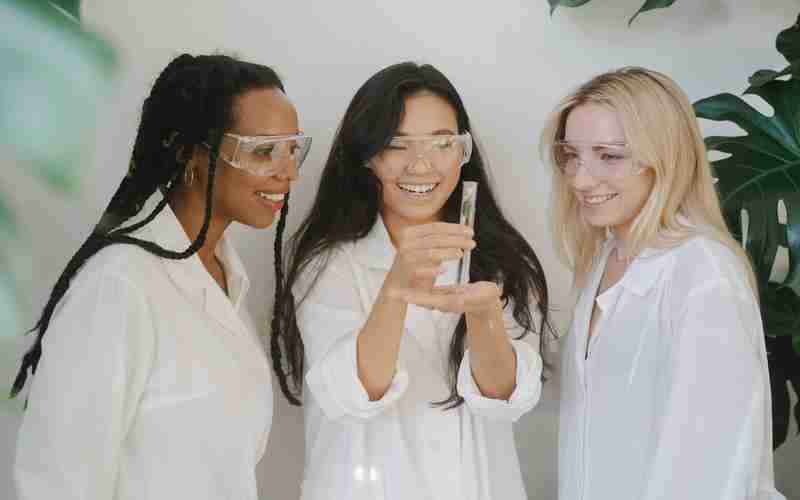 帝國cms默認模板改響應式—phpcms和帝國cms哪個好