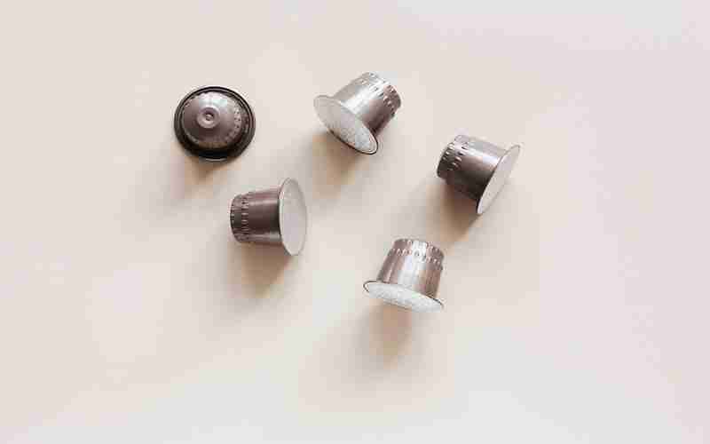 notepad怎么在每行加單引號(notepad將逗號替換成換行)